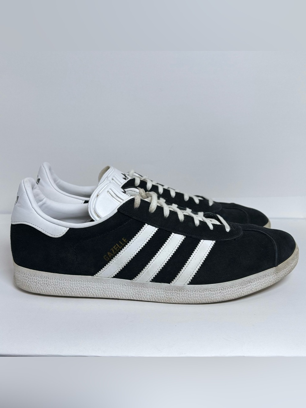 Adidas Gazelle Classic Low Profile Core Black Suede White Stripes Men's Size 13